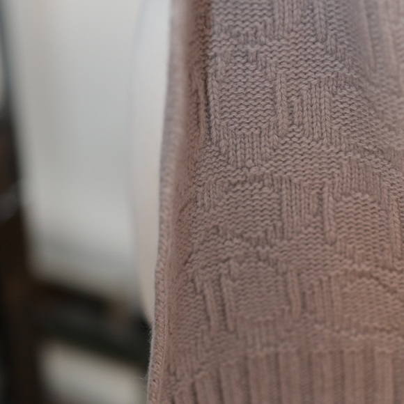 Coach Scarf - Picture 3 of 4